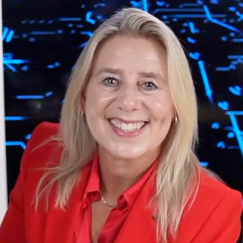 Sannah vinding AI-driven manufacturing marketing strategist